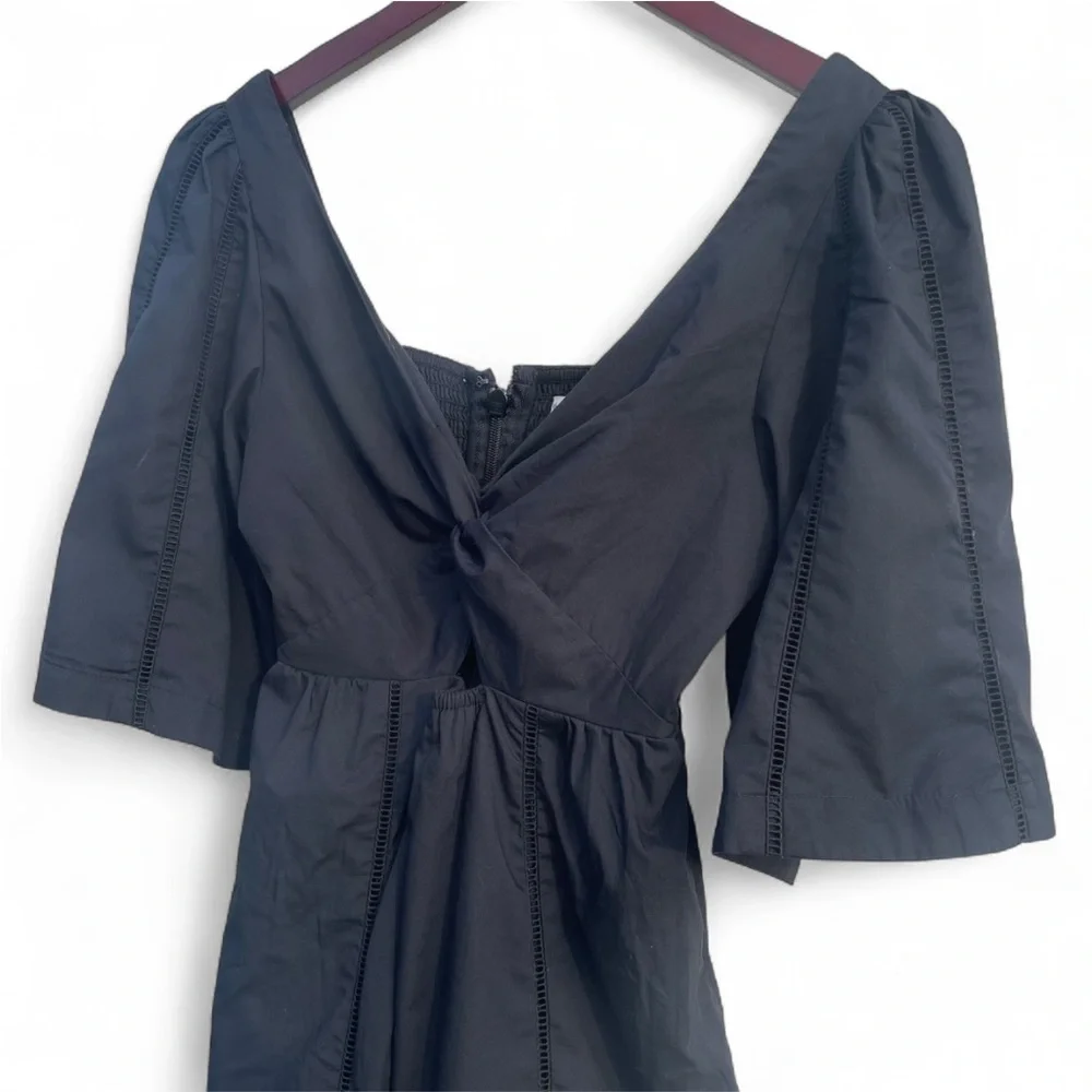 Abercrombie & Fitch Black Cutout Poplin Mini Holiday, Party Dress - Size XS - Picture 3 of 7